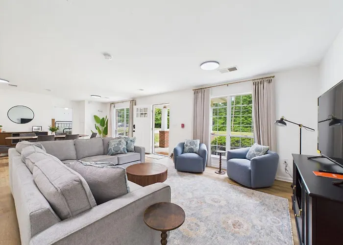The Ransom Estate 9br Oasis Near Wfu & Reynolda Winston-Salem