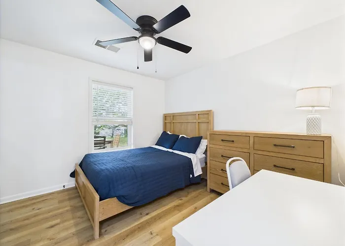 Holiday home The Ransom Estate 9br Oasis Near Wfu & Reynolda *