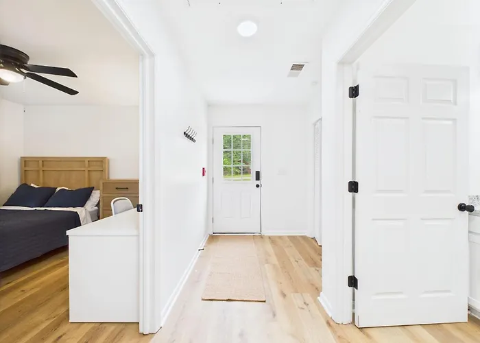 The Ransom Estate 9br Oasis Near Wfu & Reynolda *